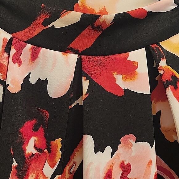 See You Monday Flowers Print Skirt, M - Picture 4 of 6